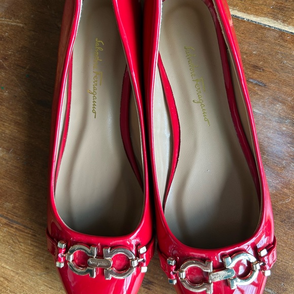 Salvatore Ferragamo Red Patent Leather Flats - Picture 2 of 9